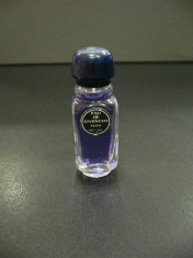 EAU de GIVENCHY / MINIATURA /PARFUMURI VINTAGE foto