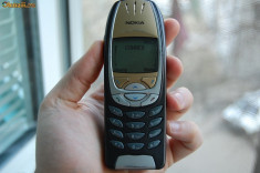 Nokia 6310i foto