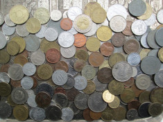 -- 7 -- Lot mare de monede , JUMATATE de KILOGRAM bani vechi , 500 grame , romanesti si straine foto