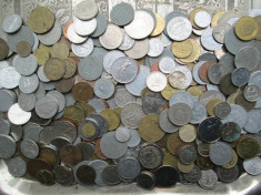 -- 5 -- Lot mare de monede , 1 KILOGRAM bani vechi , cateva sute de monede romanesti si straine foto