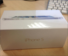 =SUPEROKAZIE= Telefon mobil Apple iPhone 5, 32GB, White Alb NOU NOU foto