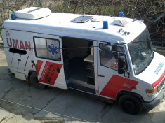 Vand Salvare / Ambulanta foto