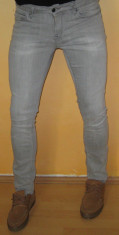 Blugi Conici ZARA ( MARIMEA 30 ) W 30 L 32 Super Skinny / Slim Fit / Eleganti ( Talie 77 / Lungime crac 80 / Lungime totala 102 ) foto