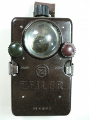 WW2 - LANTERNA MILITARA GERMANA - ZEILER DRGM NR 4640 - 2 FILTRE - RARITATE foto