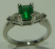 Inel aur 14k cu emerald si diamante (vezi toate produsele noastre) foto