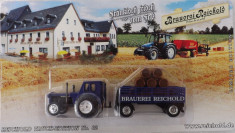 663.Set macheta tractor si remorca + 3 machete Ford T scara 1:64 foto