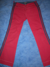 Pantaloni sport cu fermoare in lateral. Size 36 foto