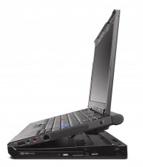 Laptop Lenovo ThinkPad X200, Intel Core2Duo P8600, 2 GB DDR3, 160 GB HDD SATA, WI-FI, Bluetooth, Webcam,FingerPrint, 12&amp;quot; foto