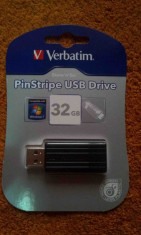 Stick USB - Flash Drive Verbatim PinStripe 32GB ( sigilat, garantie ) foto