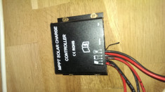 Controller MPPT 20A, 12V/24V rezistent la apa IP68 inst. fotovoltaice foto