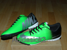 GHETE FOTBAL NIKE MERCURIAL VICTORY IV DIVERSE CULORI MODEL NOU SUPER PRET!!!!!!VERDE/MOV/ALBASTRU/GALBEN foto