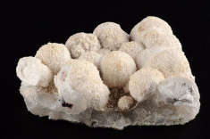 Zeolith Mordenite ( flori de mina , roci , minerale , cristale ) foto