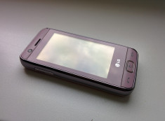 Vand LG GT505 Pink, stare buna, cu card 2gb foto
