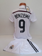 Echipamente sportive copii REAL MADRID - BENZEMA 2015 calitate garatata ocazie compleu set tricou + sort foto