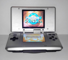 Nintendo DS Phat Argintiu + joc ( NDS Silver Classic ) foto