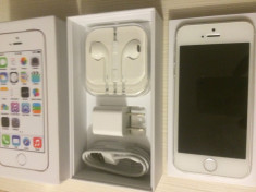 Iphone 5S 16GB Silver Impecabil! Neverlocked! foto