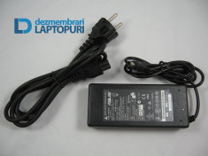 Incarcator NOU laptop ASUS Z53 19V 4,74A conector 5,5x2,5mm foto