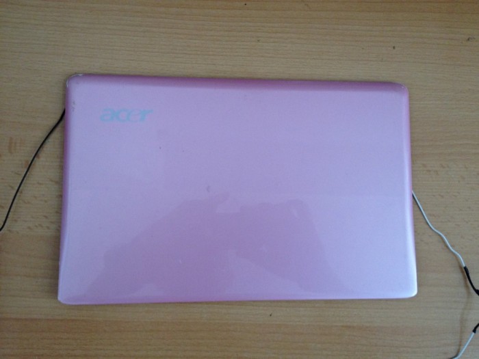 Capac display Acer Aspire One KAV60 A7.9