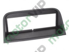 Rama adaptoare bord pentru montare CD-player / casetofon auto Peugeot 406 M463157 foto