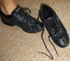 Tenisi adidasi pantofi pentru dans Capezio foto