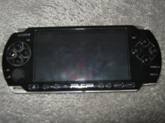 Vand PSP-3004 PB +set accesori(husa,usb etc)+card de memorie 8gb+joc Tekken : Dark Ressurection foto