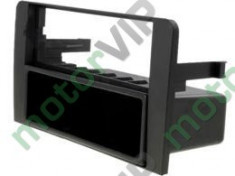 Rama adaptoare bord pentru montare CD-player / casetofon auto aftermarket pe Audi A3 M466097 foto