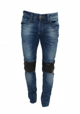 Blugi tip Zara Man - conici cu petice la genunchi - Albastri - Masuri: 32, 33 - gen David B. foto