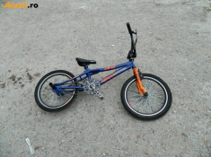 vand.schimb bicicleta bmx DHS jumper model 2013 foto