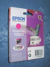 Epson-cartus magenta T0803. foto