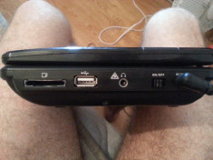 DVD PLAYER PORTABIL foto