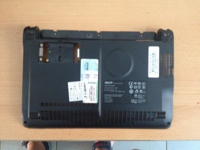 Carcasa inferioara bottomcase Acer Aspire One Zg5 A7.36 foto