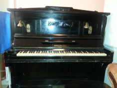 Pianina, marca Gerbstaedr Zeitz, placa bronz, corzi originale, 2 pedale, stare functionala foto