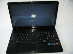 laptop SAMSUNG 365E, 15.6 led , AMD A6 4400M~2.70ghz , 4 gb ram ddr3 , hdd 320 gb sata ,video AMD 7520G 512 mb DEDICAT , wireless ,webcam foto