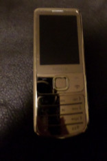 Nokia 6700 classic gold foto