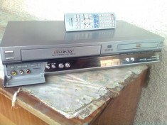 dvd player si vcr Panasonic NV-VP30 foto