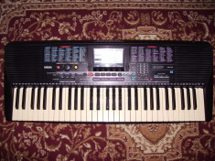 Orga Yamaha PSR-220 foto