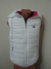 VESTA ADIDAS CU GLUGA DOUA FETE ,PRET MICUT!---DAMA---MARIME XXXL --PENTRU 68-73 KG foto