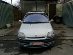 Renault Clio foto