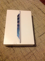 iPad Air Wi-Fi 32GB SILVER NOU SIGILAT foto