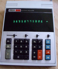 calculator f.f. rar si vechi anii 70 cu tuburi nixie lampi functional de colectie vintage Felix computere foto