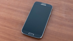 SAMSUNG GALAXY S4 32GB foto