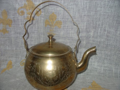 ceainic din alama foto