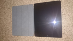 IPad 3 3G, 32Gb negru deteriorat, perfect functional foto