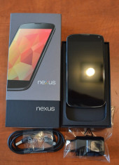 Vand LG Nexus 4 E960, 16GB foto