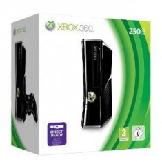 Consola Xbox 360 250GB Elite Slim foto