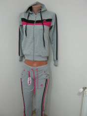 TRENING ADIDAS CU GLUGA DAMA- BUMBAC ,PRET MIC MICUT!!! MARIME L- PENTRU 50-55 KG.MODEL 2014 foto