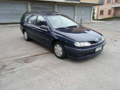 vand renault megan break 2.2 d anno 96 foto