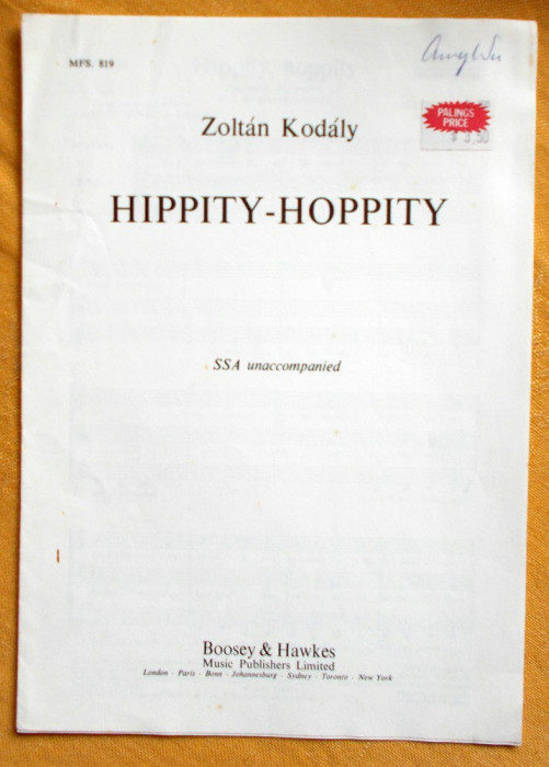 Partitura muzica cor de copii, pe 3 voci, piesa Hippity-Hoppity, Zoltan Kodaly