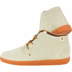 Pantofi sport femei Dc Shoes Village #1000000003000 - Marime: 37.5 foto