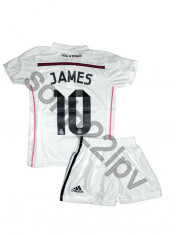 Tricou+Sort(Compleu) Pentru Copii Adidas Real Madrid ACASA Sezon 2014/15(NR 10 JAMES)) foto